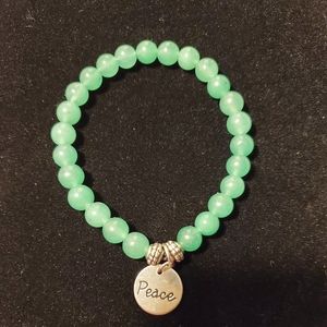 Gemstone / crystal bracelet